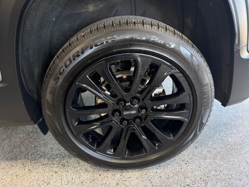 2023 GMC Acadia SLT Elevation Edition