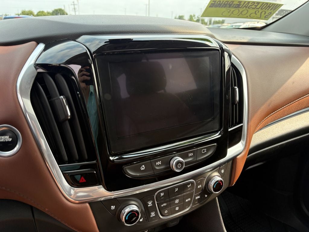 2019 Chevrolet Traverse High Country Power moonroof