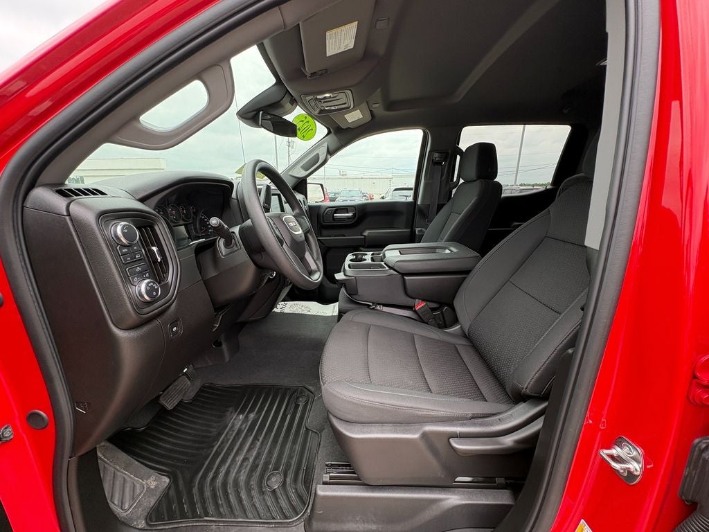 2025 GMC Sierra 1500 Pro