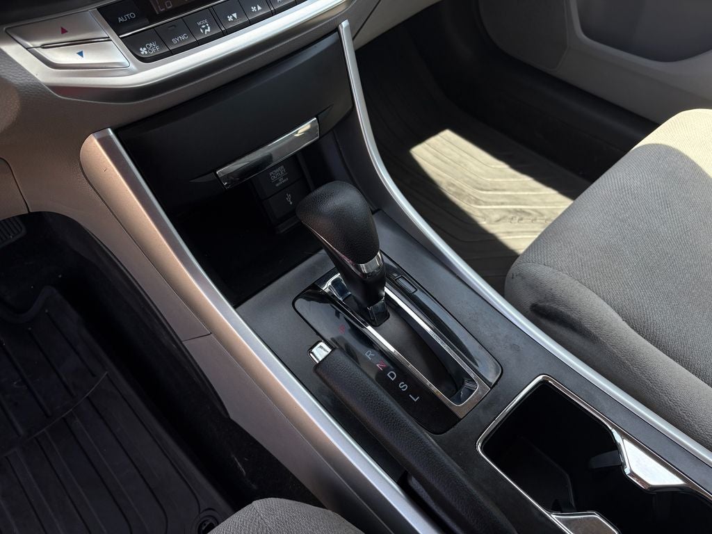 2013 Honda Accord LX Alloy wheels