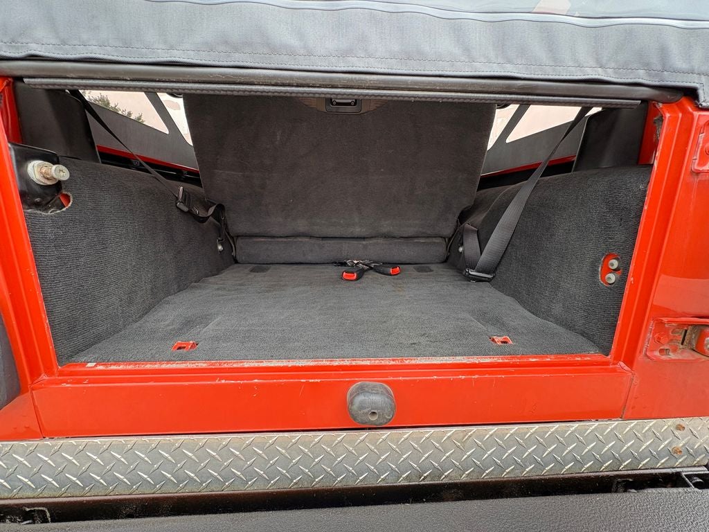 2005 Jeep Wrangler Unlimited Unlimited Cloth High-Back Bucket Seats