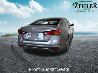 2024 Nissan Altima 2.5 SV NissanConnect featuring Apple CarPlay