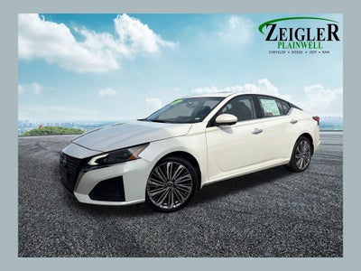 2024 Nissan Altima Platinum