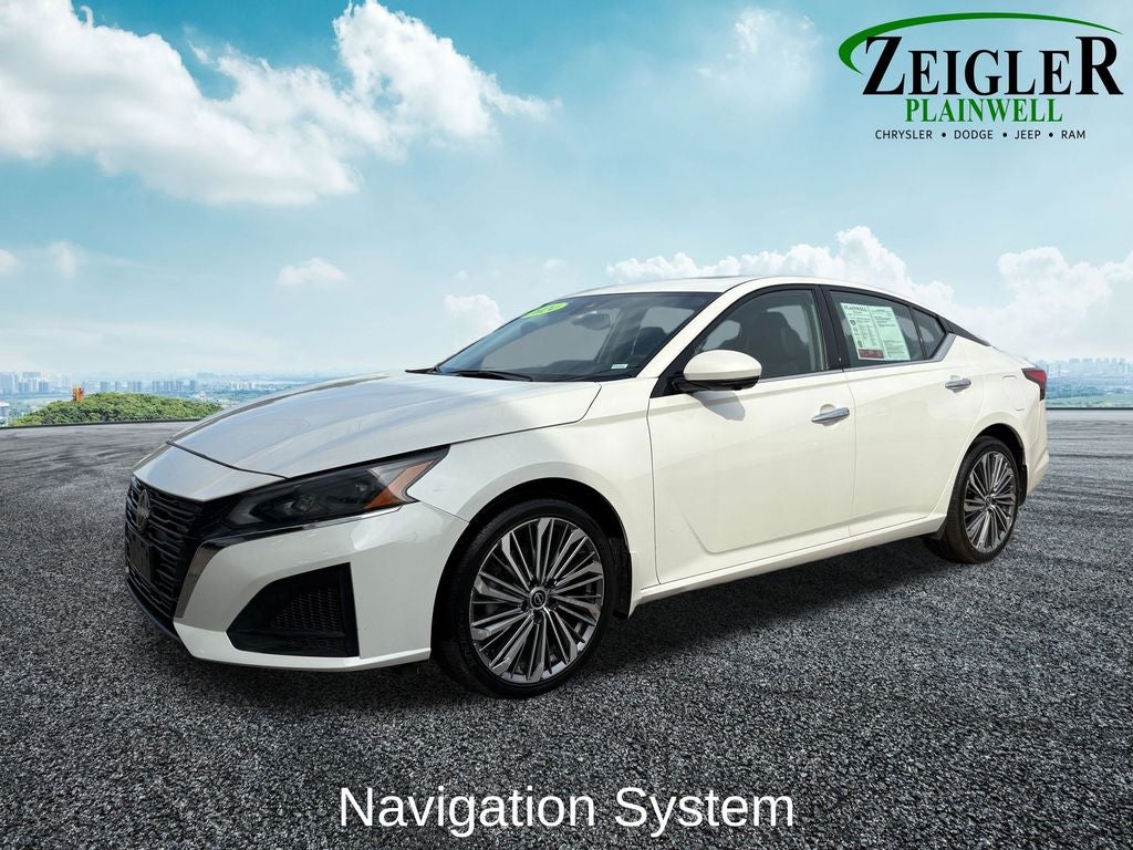 2024 Nissan Altima Platinum