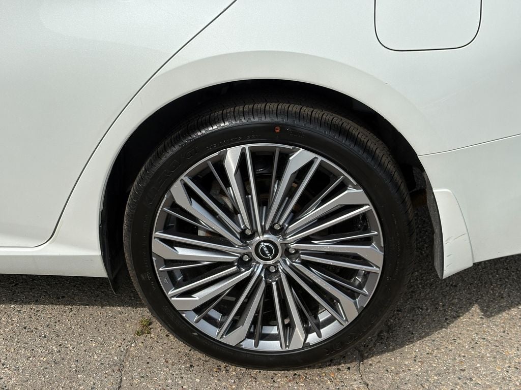 2024 Nissan Altima Platinum