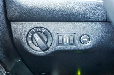 2016 Dodge Challenger SXT Integrated Voice Command w/Bluetooth