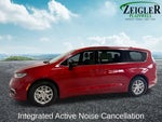 2025 Chrysler Pacifica Select Radio: Uconnect 5 with 10.1" Display
