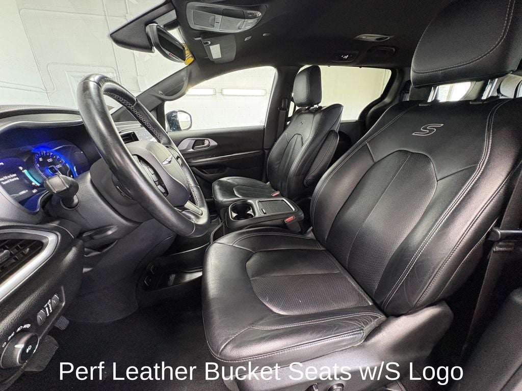 2018 Chrysler Pacifica Touring L Plus S Appearance Package