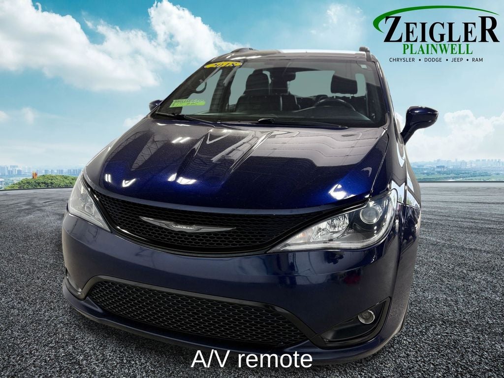 2018 Chrysler Pacifica Touring L Plus S Appearance Package