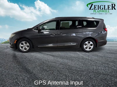 2017 Chrysler Pacifica Touring L Plus