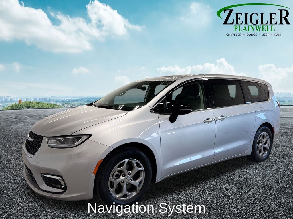 2024 Chrysler Pacifica Limited Power moonroof