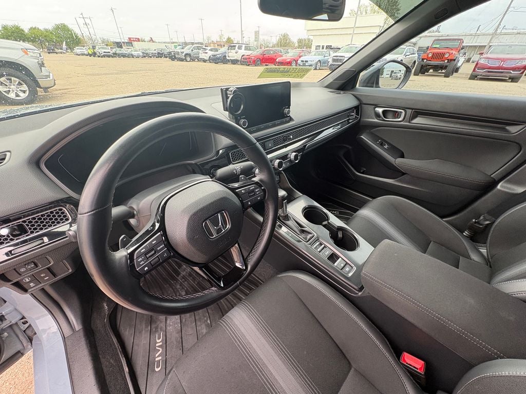 2023 Honda Civic Sport Radio: 180-Watt Audio System w/8 Speakers