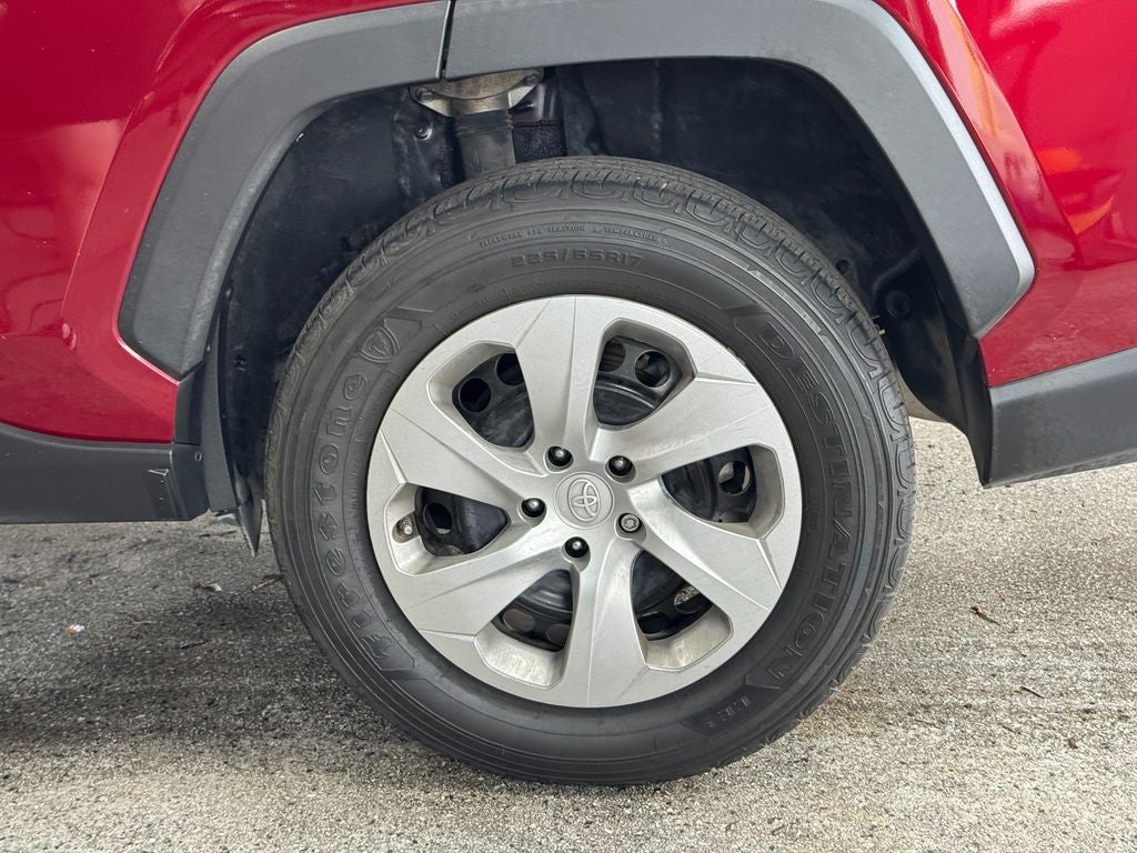 2023 Toyota RAV4 LE