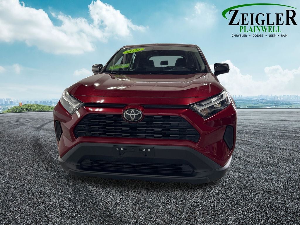 2023 Toyota RAV4 LE