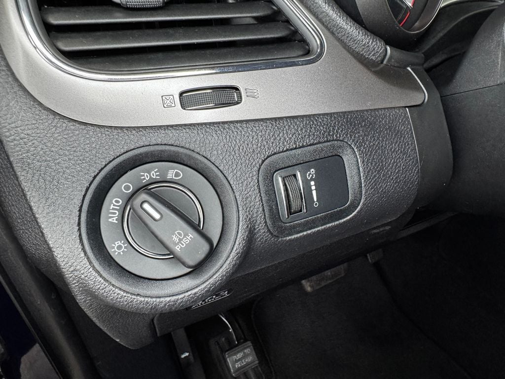 2017 Dodge Journey Crossroad 3rd row seats