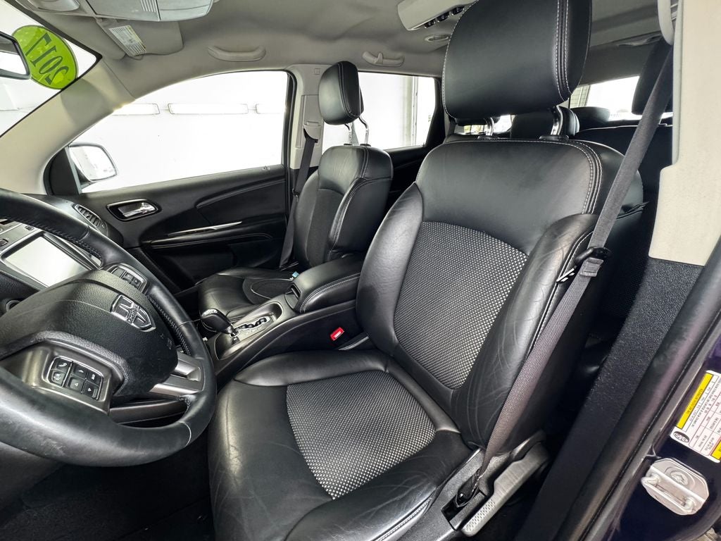 2017 Dodge Journey Crossroad 3rd row seats