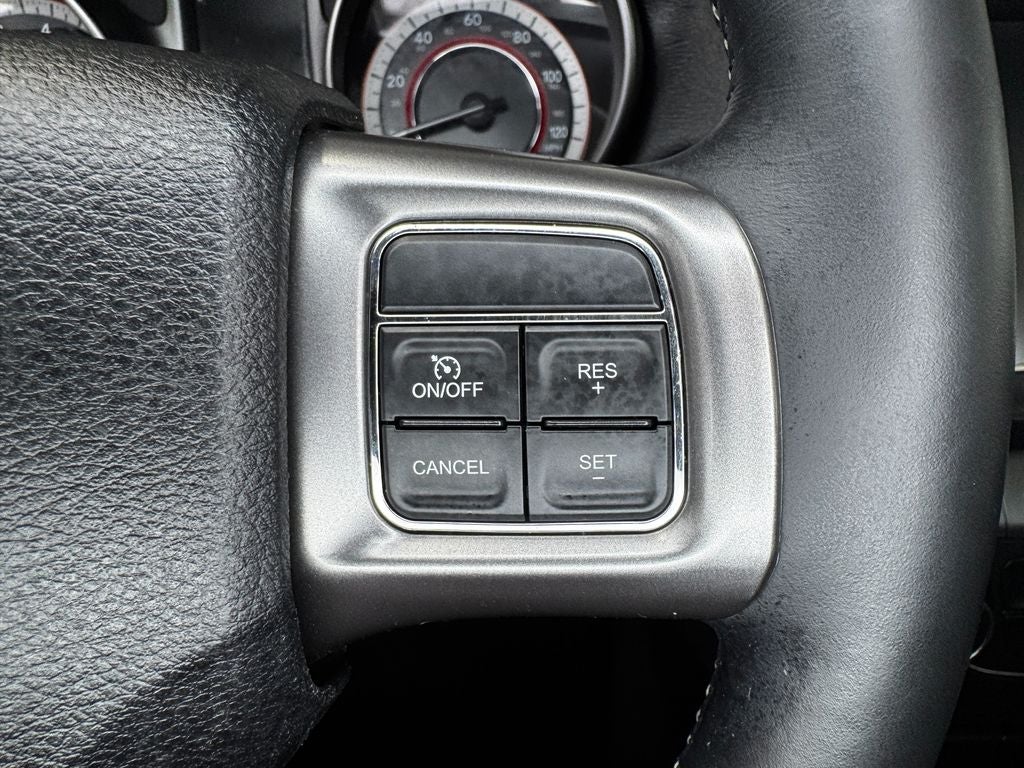 2017 Dodge Journey Crossroad 3rd row seats