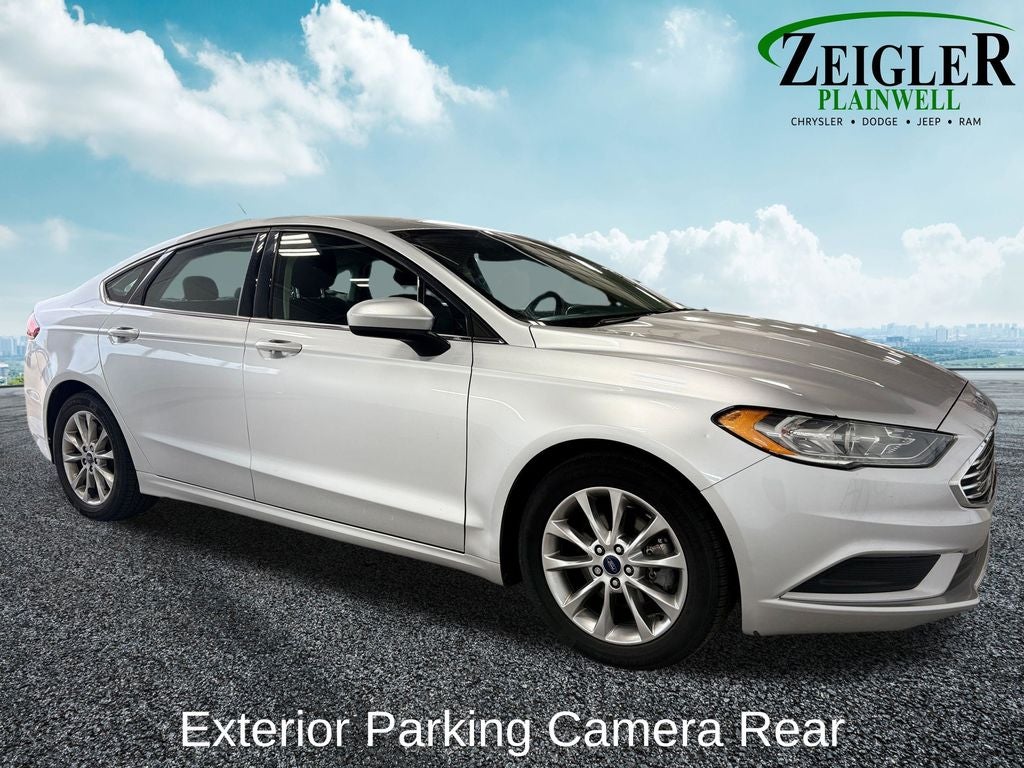 2017 Ford Fusion SE SYNC Communications & Entertainment System