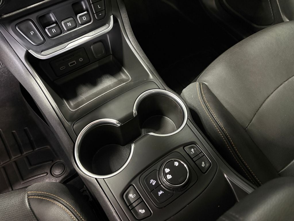 2020 GMC Terrain SLT Pro Grade Package with Moonroof
