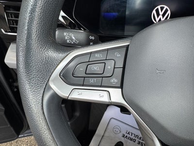 2022 Volkswagen Taos 1.5T S Alloy wheels