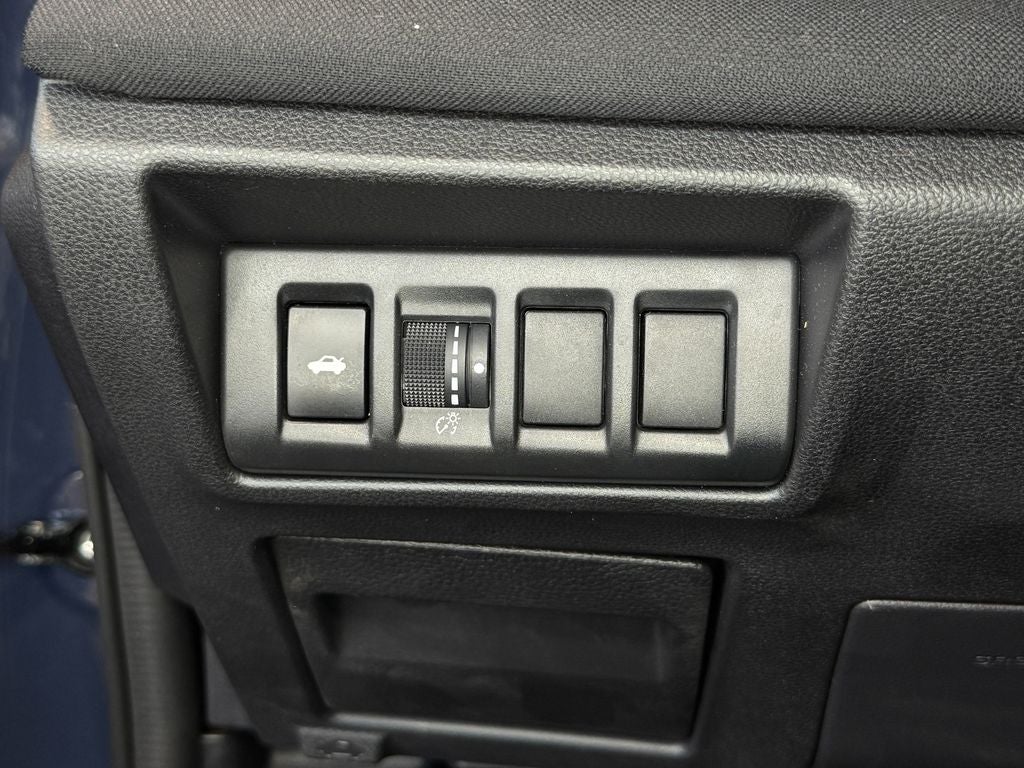 2025 Subaru Legacy Base