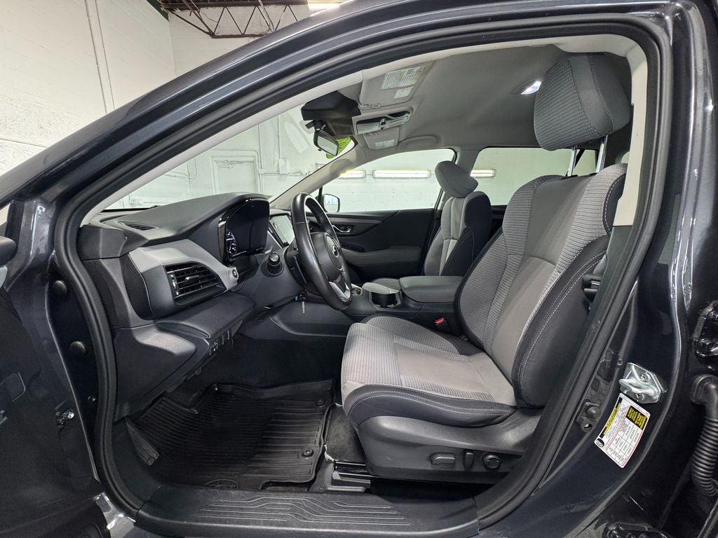 2023 Subaru Outback Premium Alloy wheels