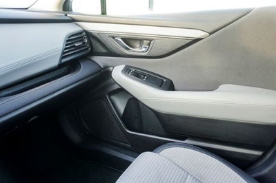 2024 Subaru Outback Premium Hands Free Blue Tooth & Exterior Parking Camera Re