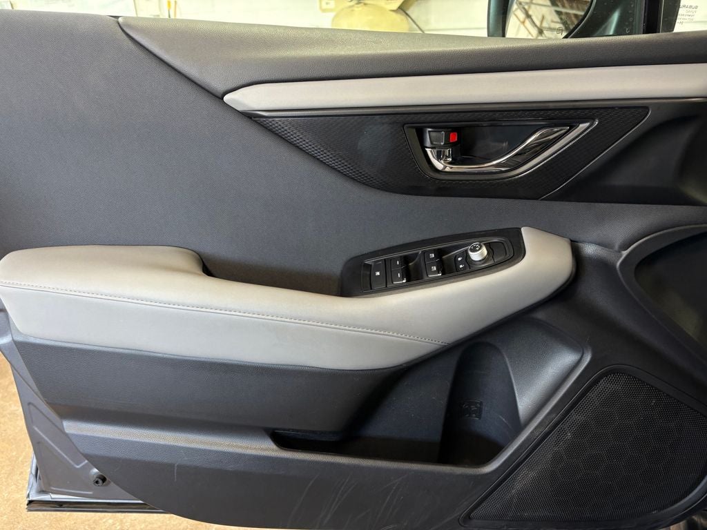 2022 Subaru Outback Premium STARLINK/Apple CarPlay/Android Auto