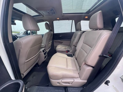 2016 Honda Pilot Elite 3rd row seat