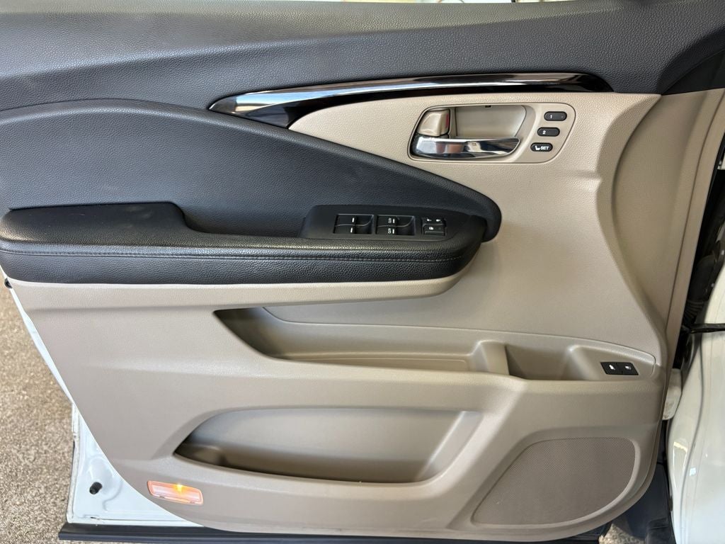 2016 Honda Pilot Elite Navigation System