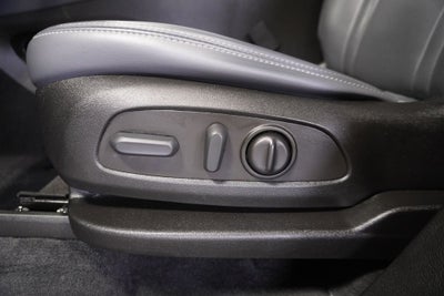 2022 Buick Enclave Essence Wireless Apple CarPlay/Wireless Android Auto