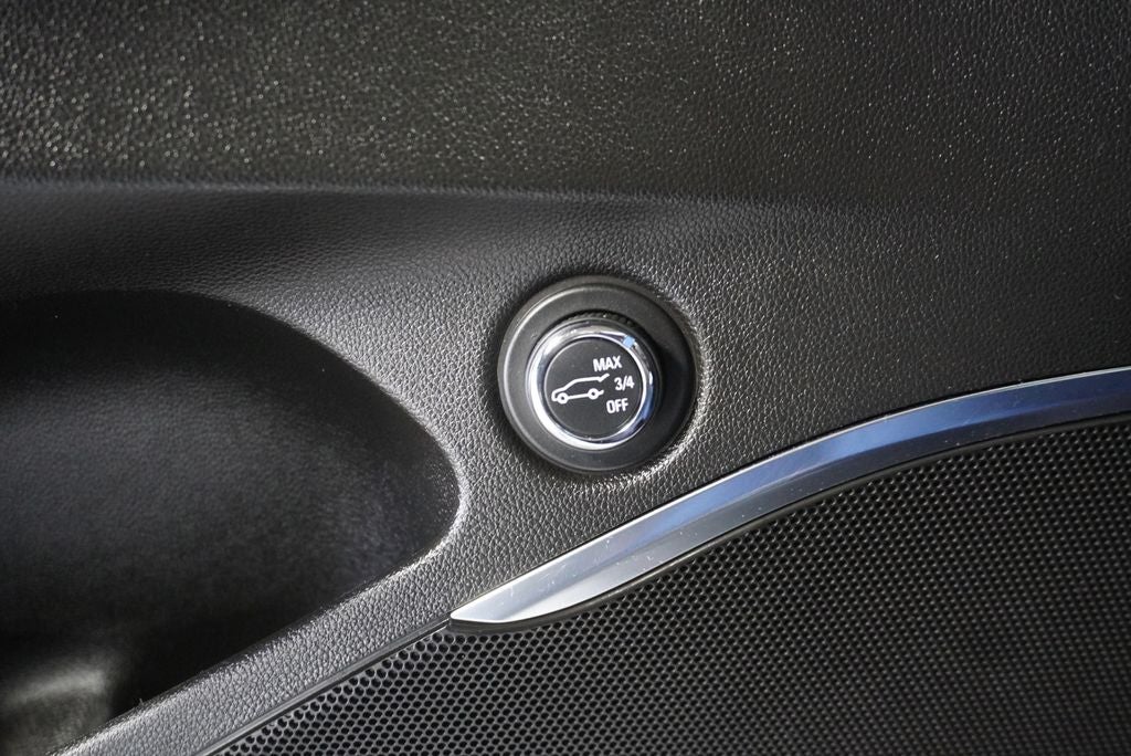 2022 Buick Enclave Essence Wireless Apple CarPlay/Wireless Android Auto