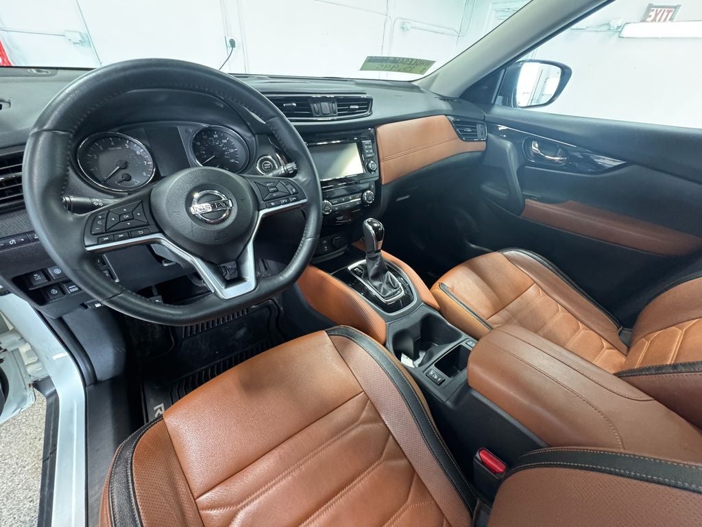 2017 Nissan Rogue SL Navigation System