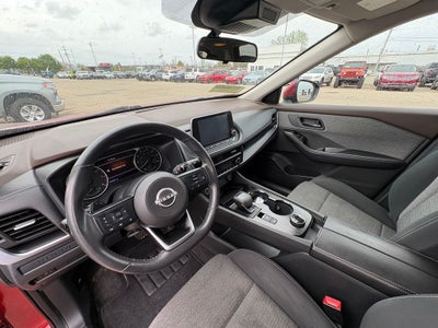 2022 Nissan Rogue S Blind Spot Warning