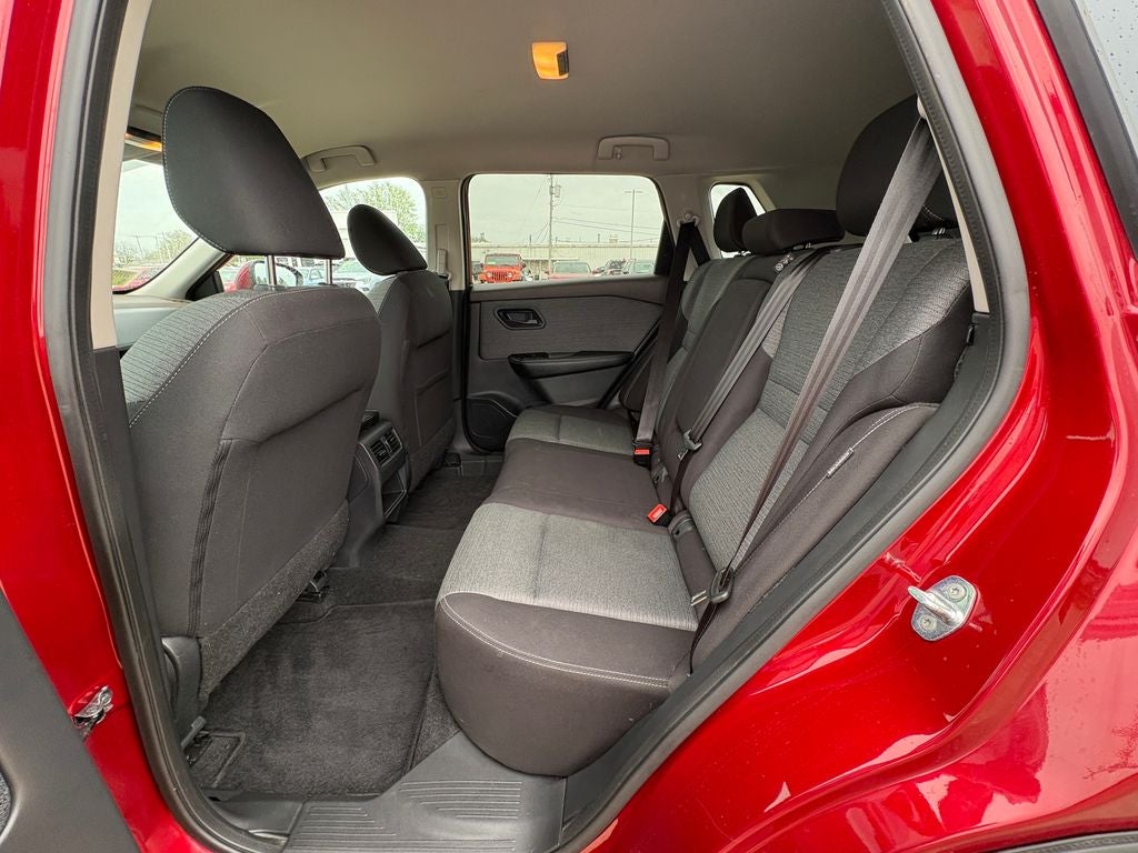 2022 Nissan Rogue S Blind Spot Warning