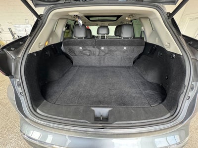 2024 Nissan Murano SV Panoramic Moonroof