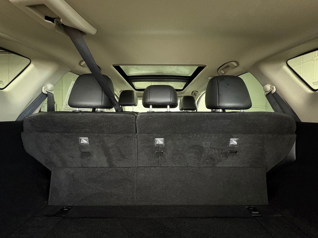 2024 Nissan Murano SL Power moonroof & Navigation System