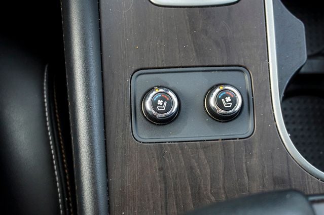 2023 Nissan Murano Platinum Power moonroof & Navigation System