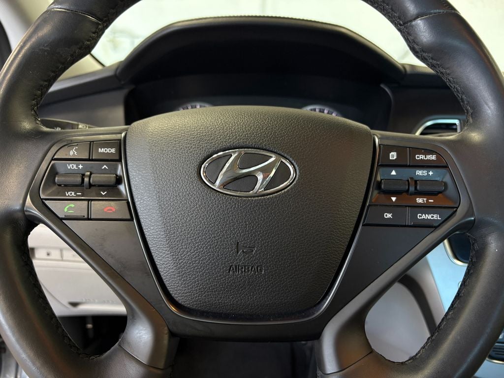 2015 Hyundai SONATA Sport