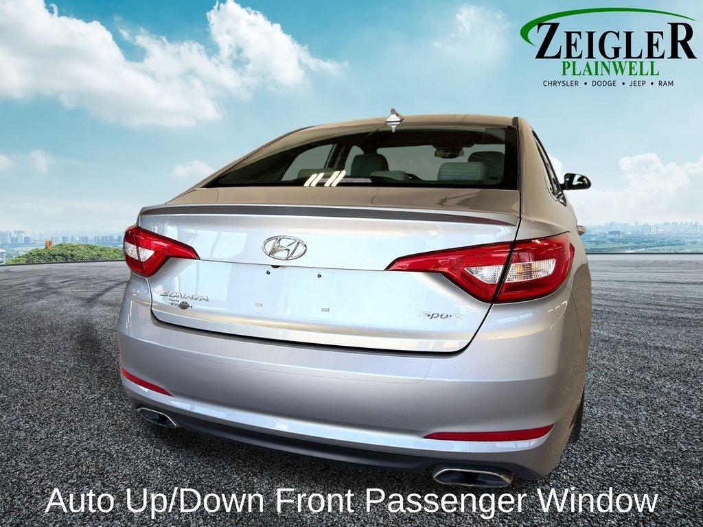 2015 Hyundai SONATA Sport