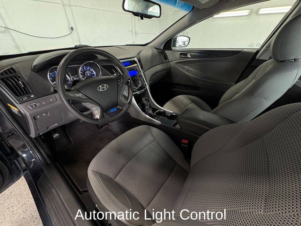 2012 Hyundai SONATA GLS Popular Equipment Package