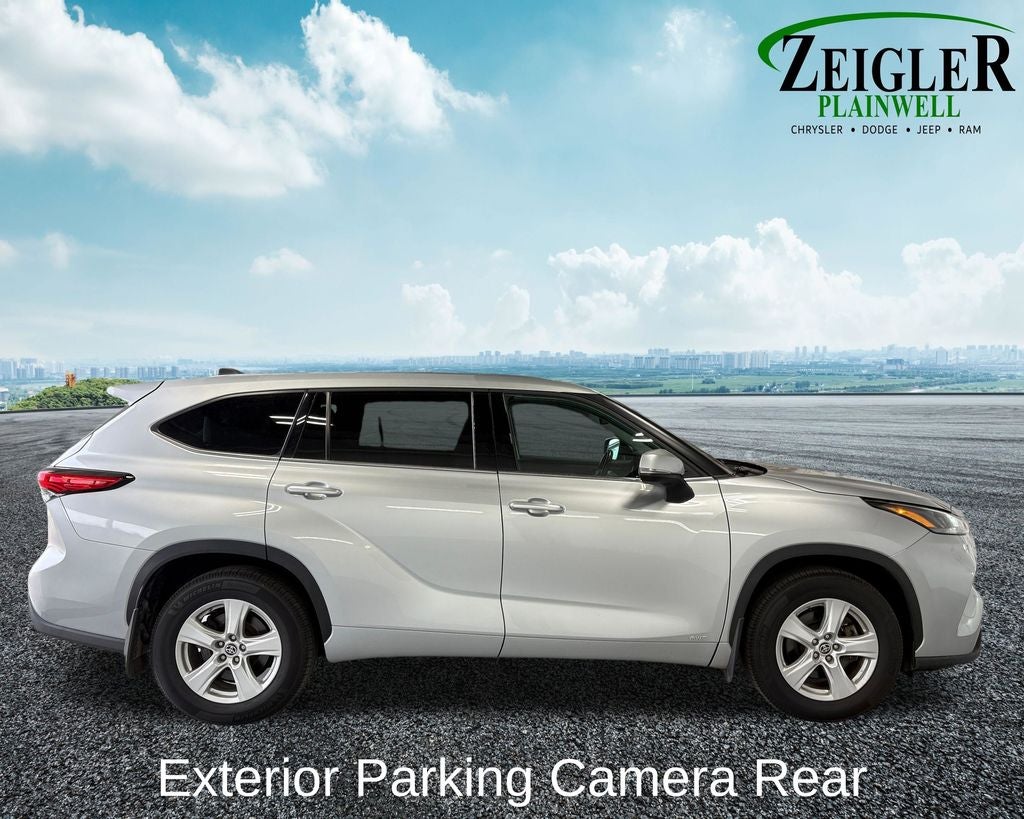 2022 Toyota Highlander Hybrid LE