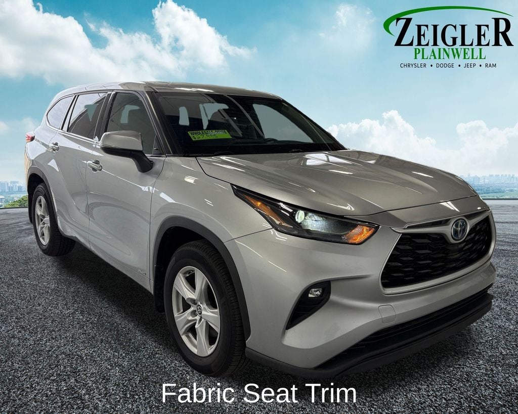 2022 Toyota Highlander Hybrid LE