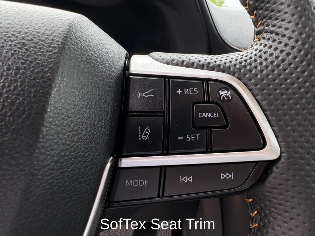 2025 Toyota Sienna Woodland Edition 7 Passenger