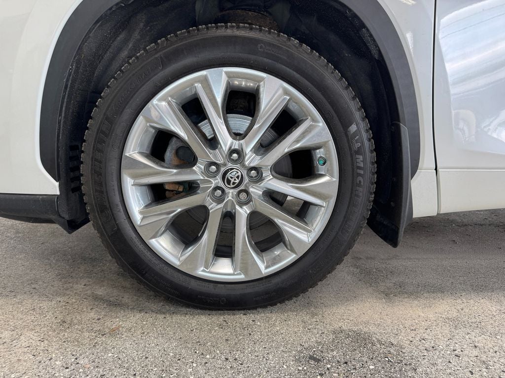 2020 Toyota Highlander Limited Navigation System