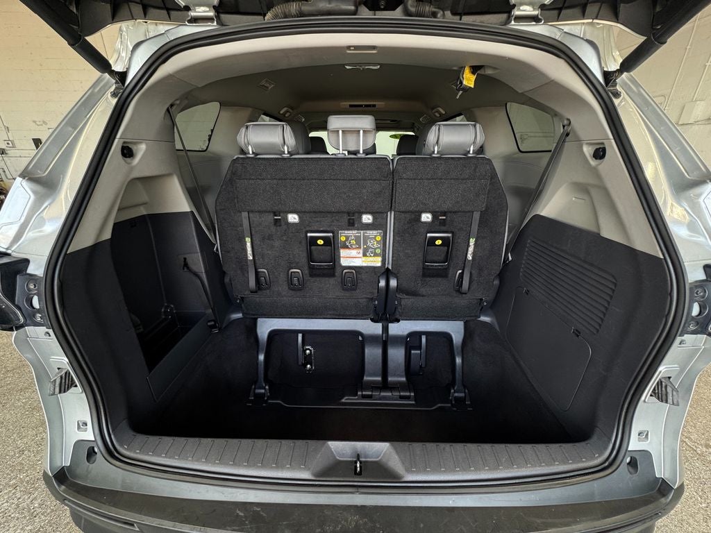 2024 Toyota Sienna XLE 3rd Row Seat