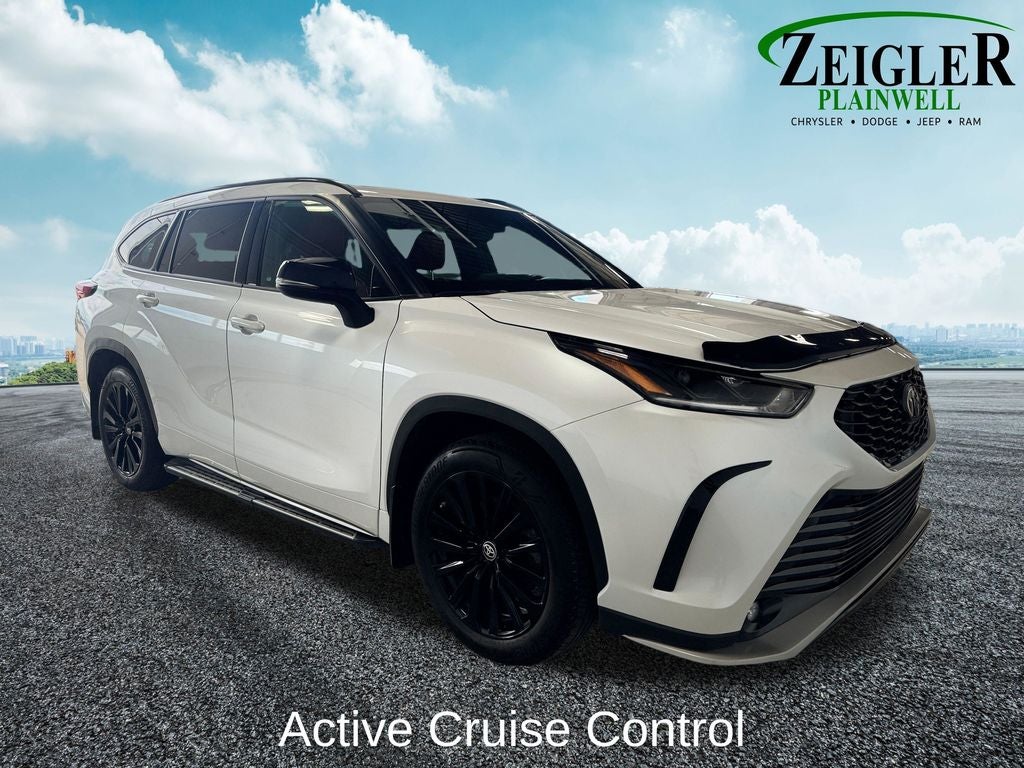 2024 Toyota Highlander Platinum Power moonroof