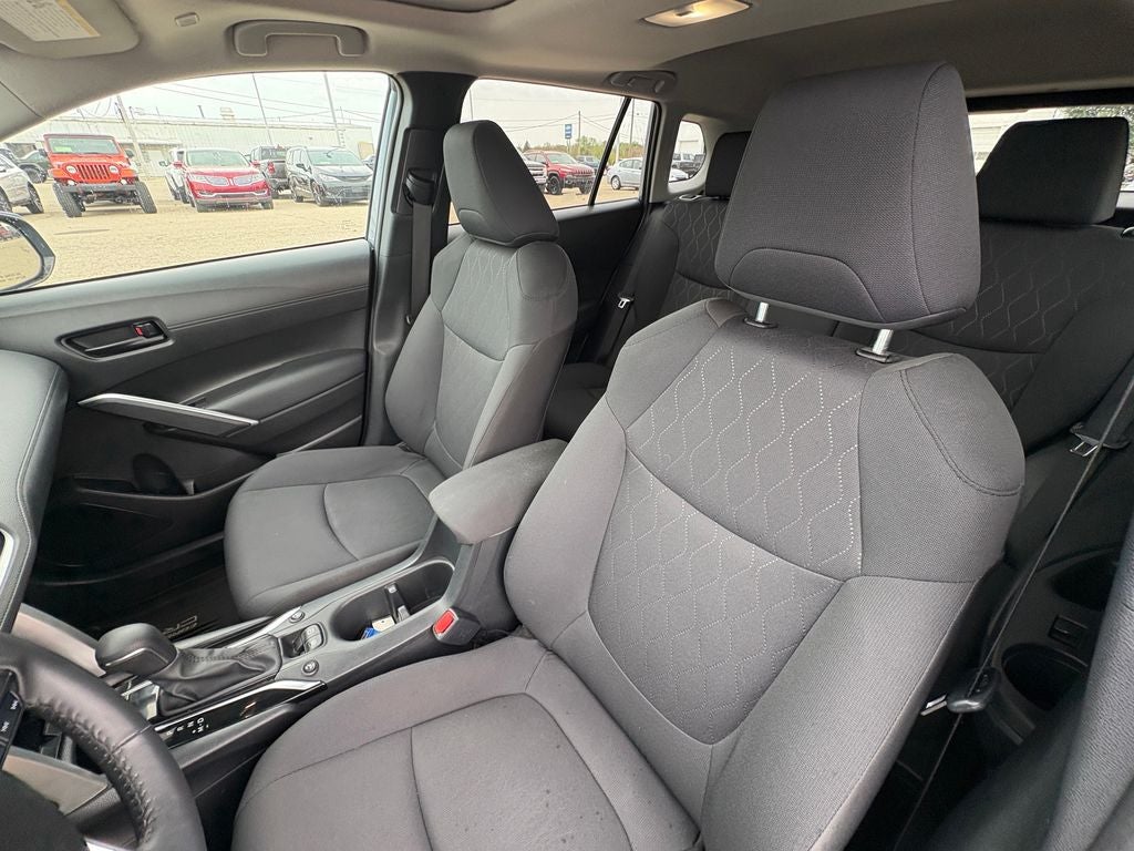 2024 Toyota Corolla Cross LE