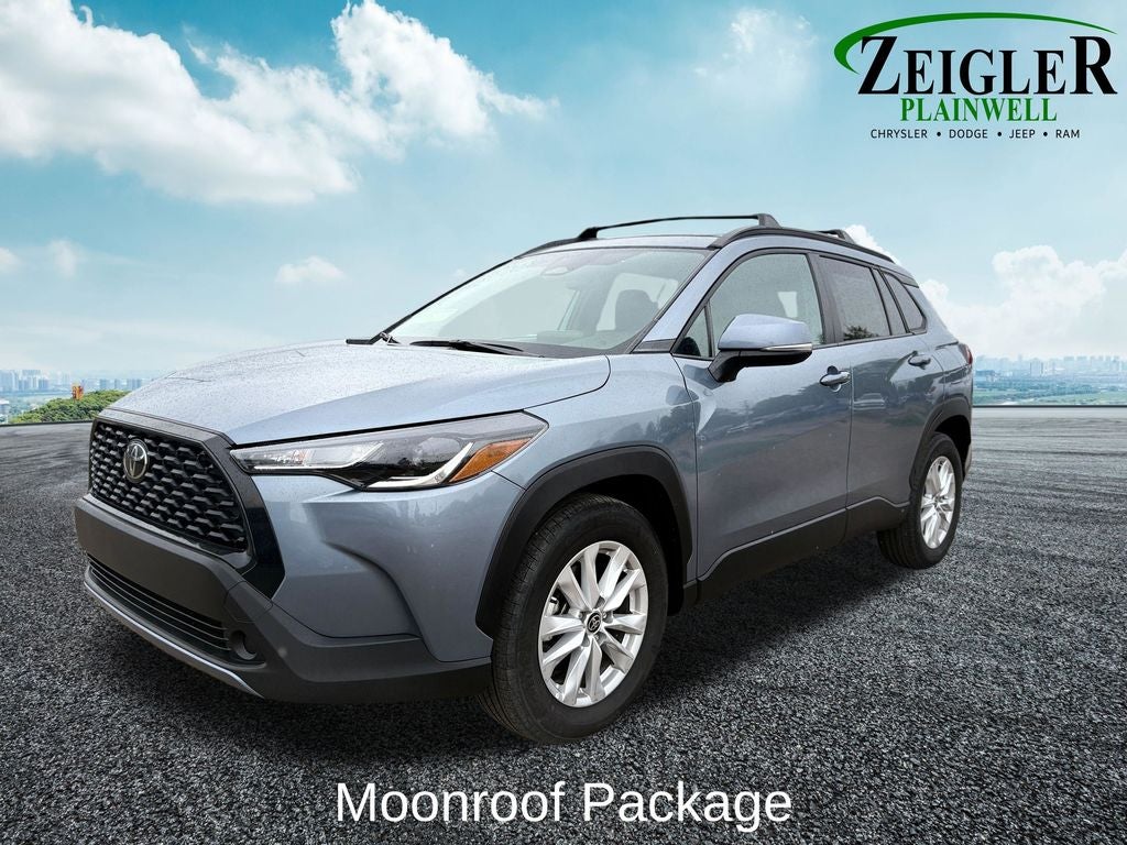 2024 Toyota Corolla Cross LE