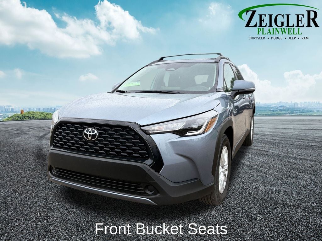 2024 Toyota Corolla Cross LE
